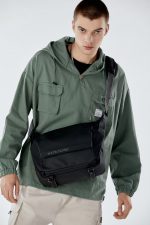 کیف دوشی آرکتیک هانتر کد K00152 - Image 6