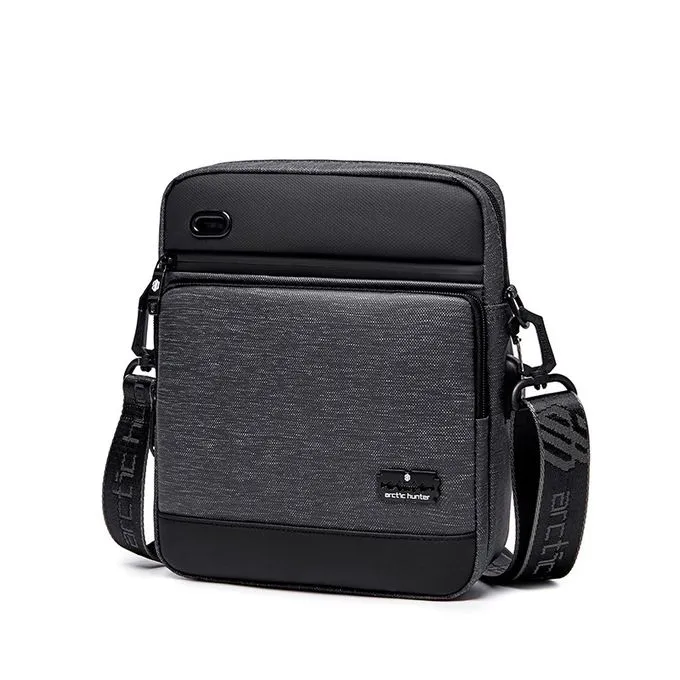 K00088-1.webp شولدر بگ آرکتیک هانتر کد K00088L - Image 1